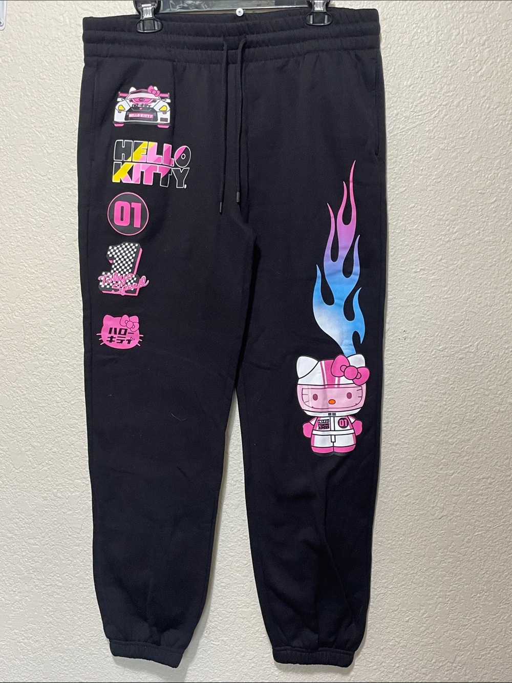 Hello Kitty by Sanrio Women’s Black Hello Kitty Joggers. Good Condition. Size XL